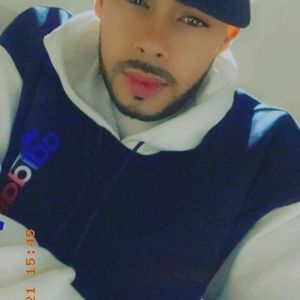 Meet your Posher, Josue